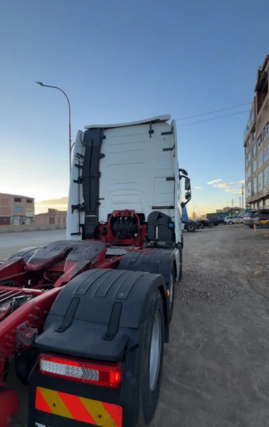 Volvo FH13 500 Samurai 2022 — foto 5 de 10 (IC-001)