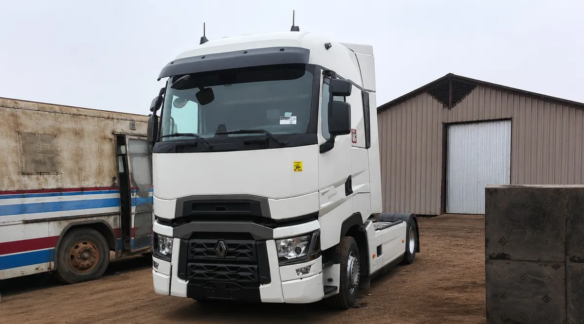 Renault T High 520 2021 — foto principal