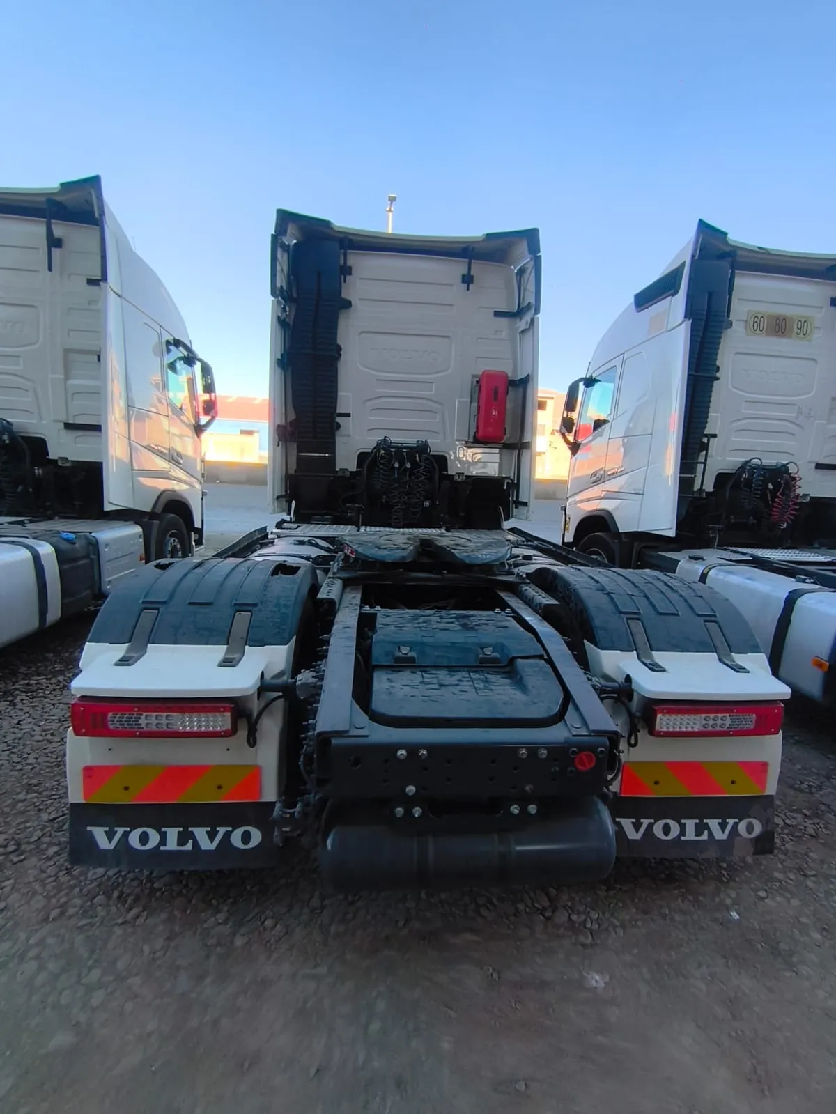 Volvo FH13 500 Full Spoiler 2021 — foto 4 de 10 (IC-006)