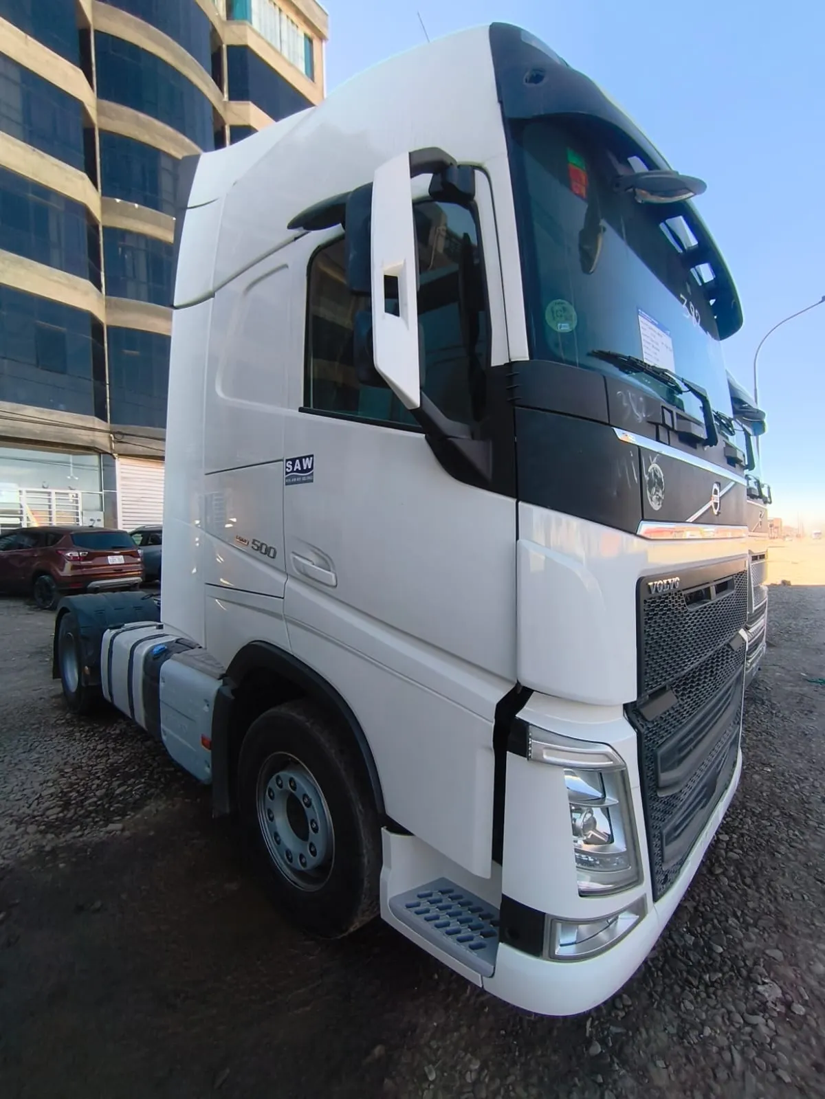 Volvo FH13 500 2021 — foto 3 de 10 (IC-011)