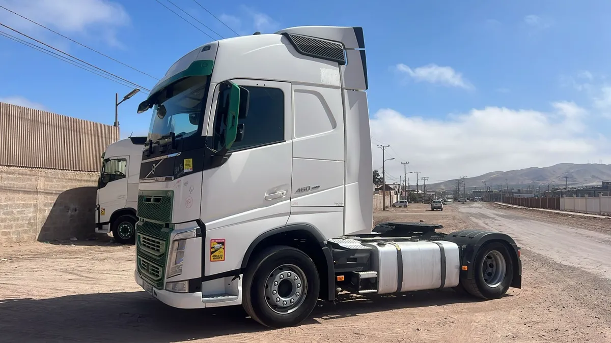 Volvo FH13 460 (3 unidades) 2021 — foto 4 de 7 (IC-013)