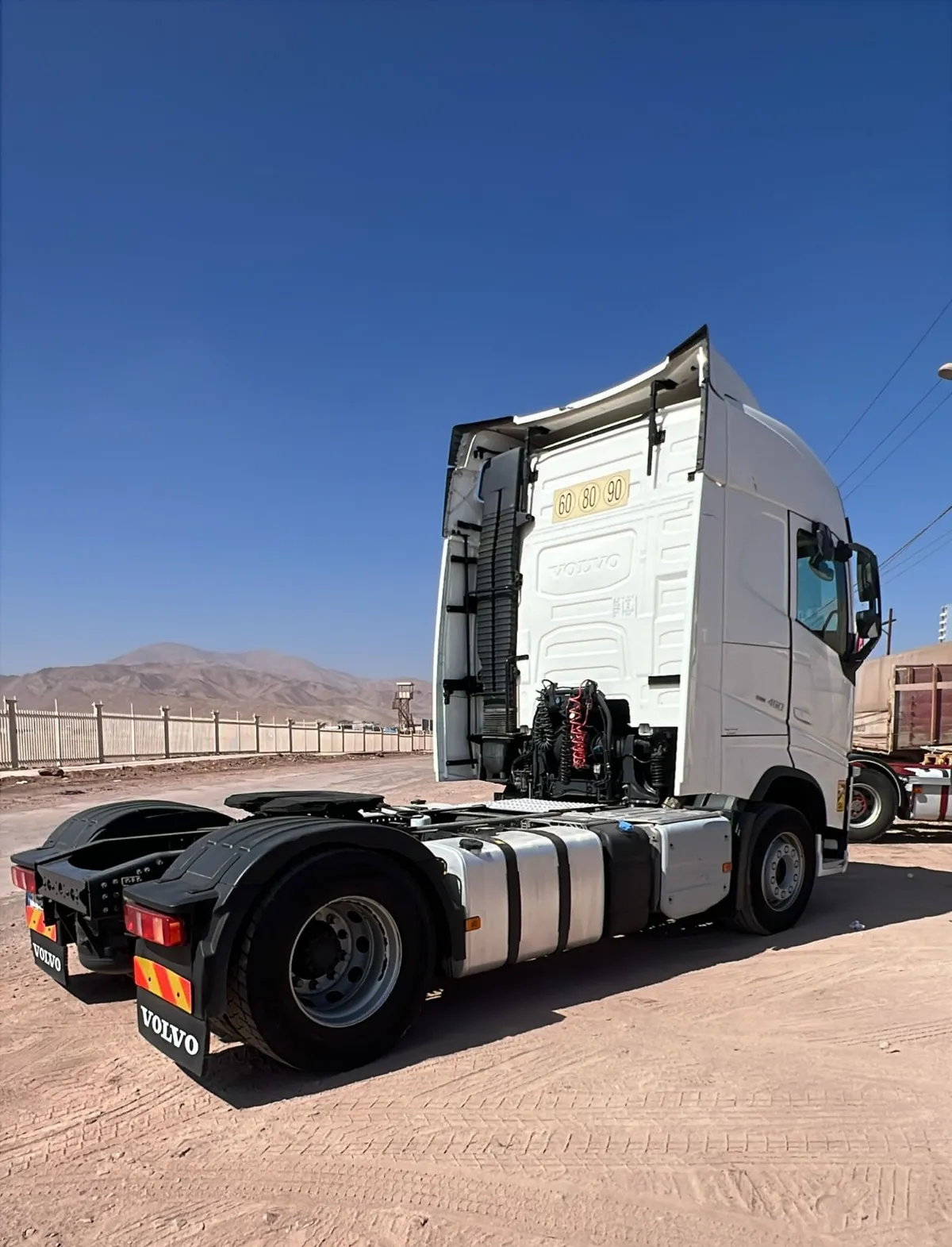 Volvo FH13 460 (3 unidades) 2021 — foto 5 de 7 (IC-013)