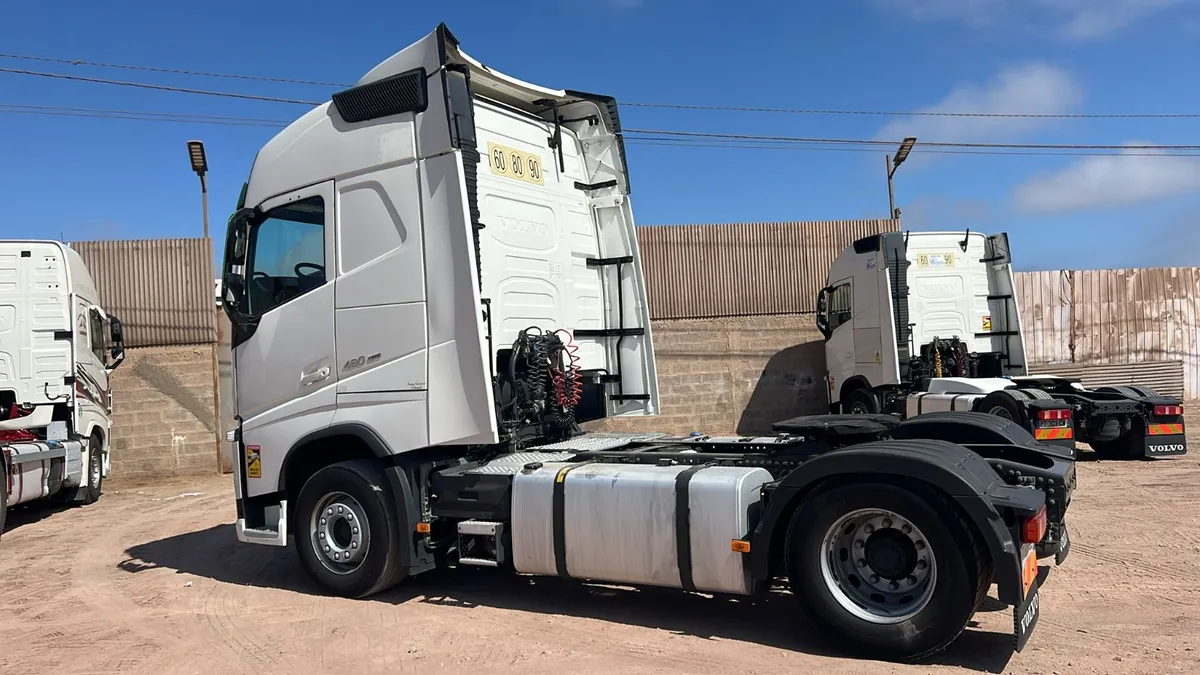 Volvo FH13 460 (3 unidades) 2021 — foto 6 de 7 (IC-013)