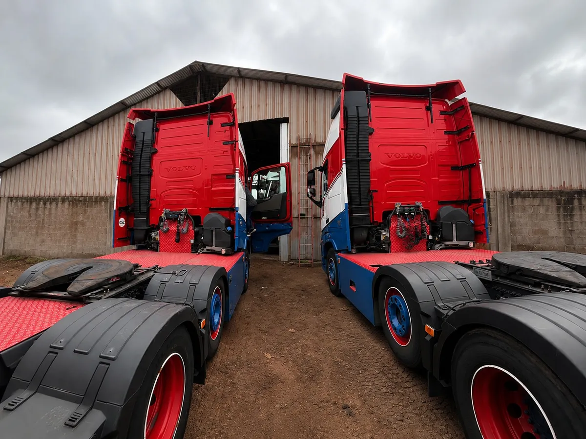 Volvo FH 460 XL Fushier (3 unidades) 2021 — foto 3 de 7 (IC-017)