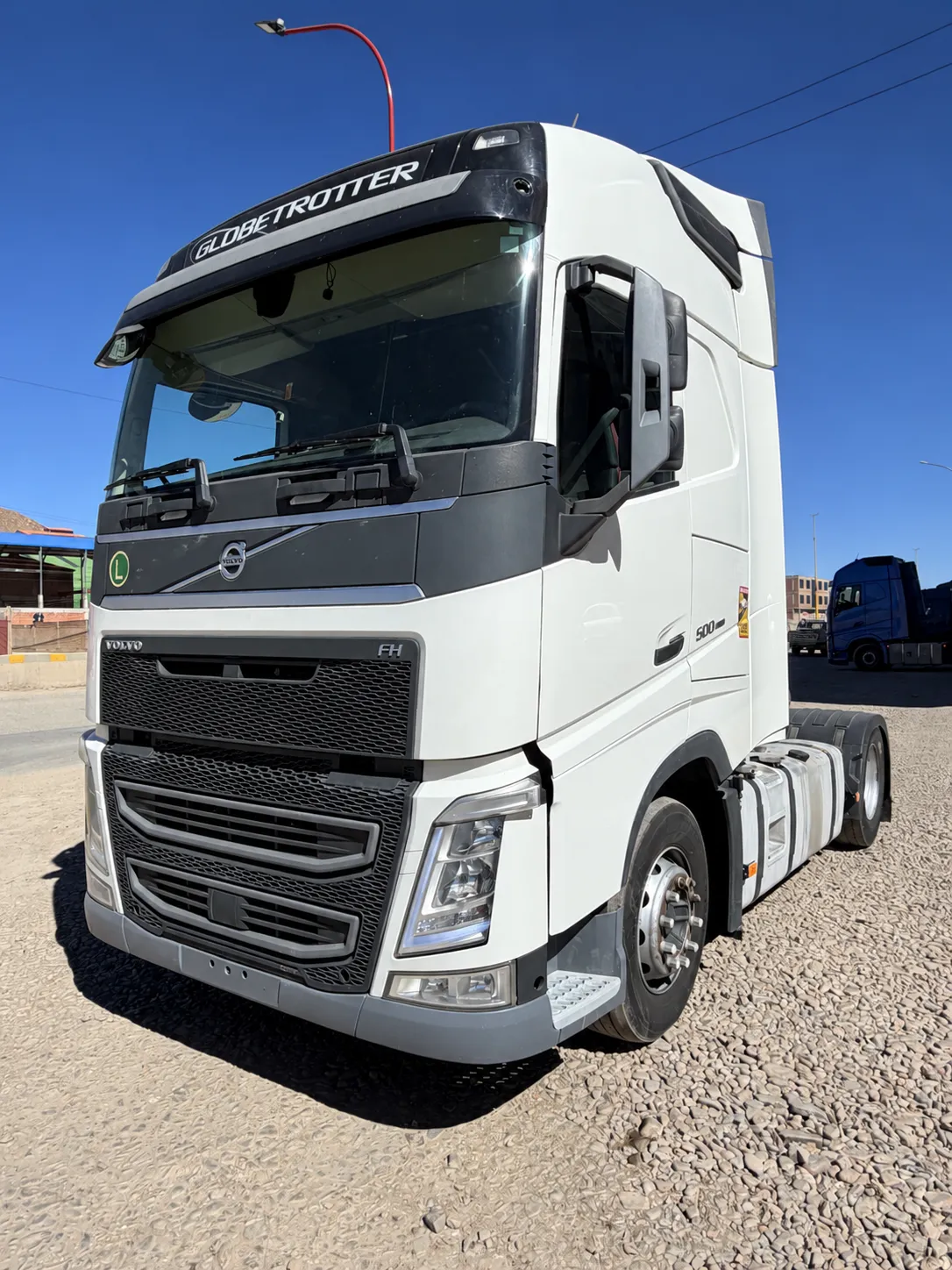 Volvo FH13 500 2021 — foto 1 de 7 (IC-021)